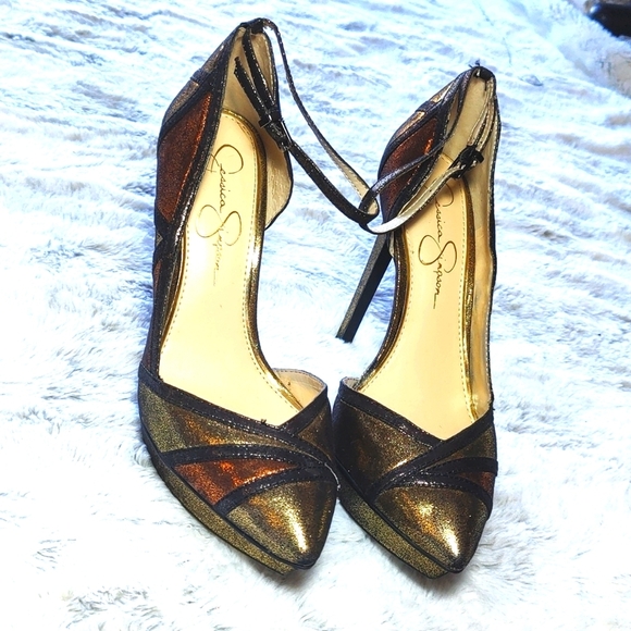 Jessica Simpson Vindie 8M Metallic Gold and Copper Ankle Strap Platform Heels - Picture 2 of 15